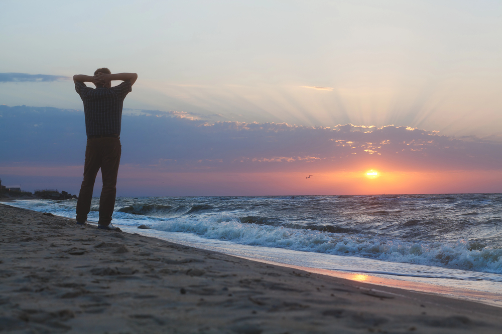 Depositphotos_78248540_S Medical Professionals at Carlsbad Beach Recovery review a customized treatment plan with a client to address the underlying causes of drug addiction, while promoting self-awareness and long-term sobriety
